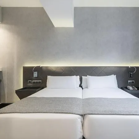 Hotel Ilunion Bel-Art Barcelona Exterior foto
