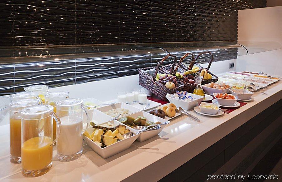 Ilunion Bel art酒店4*